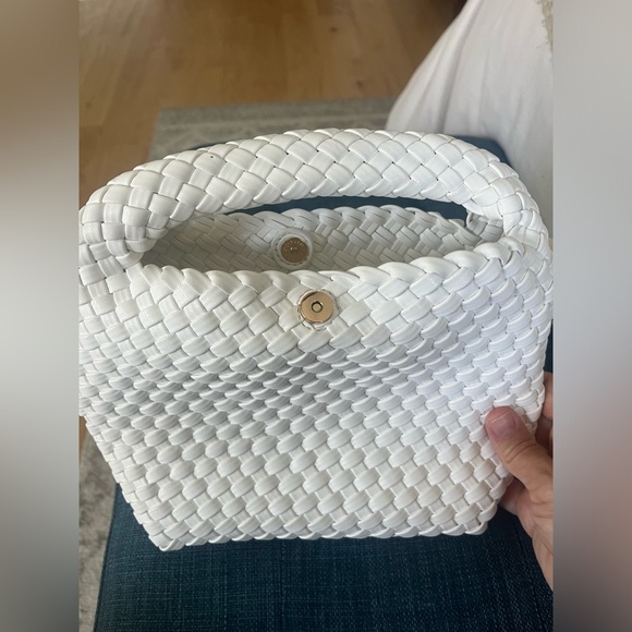 White waffle weave slouchy hobo purse - Picture 5 of 6